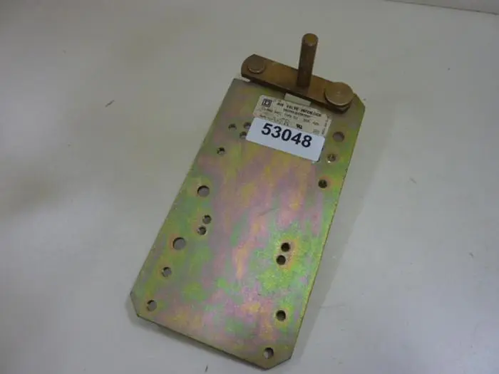 NEW SQUARE D 9422 G1
