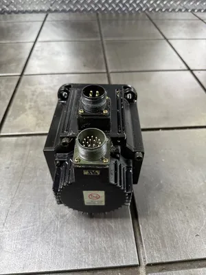 YASKAWA SGMG-09A2AB Other | GMT (7)