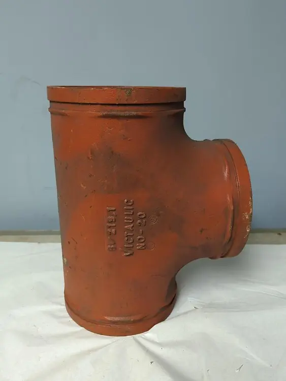 New | in-Stock VICTAULIC NO.20 TEE 8" Valves/Fittings Ohio US | Surplus Asset Holdings #1242236