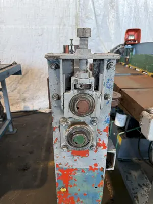 48” X 4" ARBOR STRILICH SLITTING LINE WITH FAMCO CUT OFF SHEAR & AMS CONTROLS. STOCK # 0664425