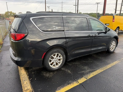 Used 2020 CHRYSLER PACIFICA VOYAGER Vans Ohio US | Miedema Asset Management Group #1577839