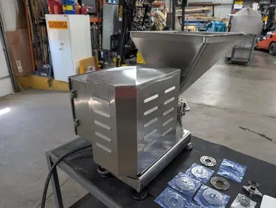 USED 2018 MINCE MASTER 535-1000