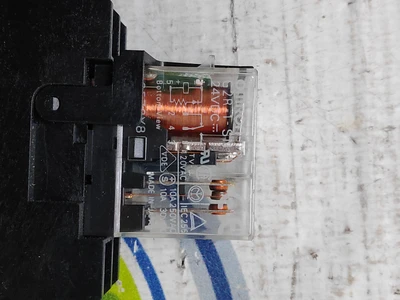 USED OMRON G2R-1-SN