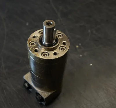 EATON CHAR-LYNN CR-01-0156 Hydraulic Motor | Buy Per Pound (8)