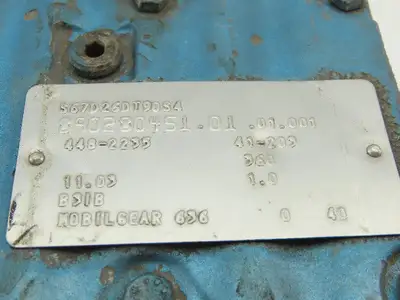 SEW-EURODRIVE S67D26DT90S4 Gear Box Speed Reducer 11.03:1 Ratio