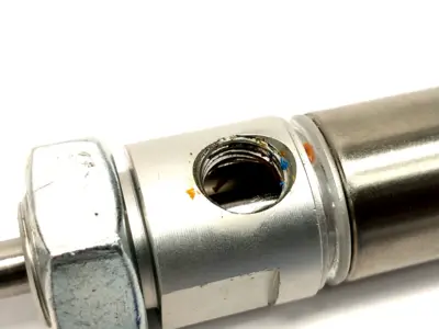 NCDMB075-0500C | SMC  Round Body Pneumatic Cylinder 3/4" Bore 5" Stroke - Used