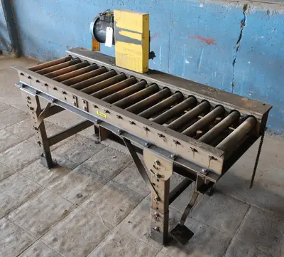 SPC8842  Conveyor 14.5" wide x 60" long size Matthews powered roller conveyor CS