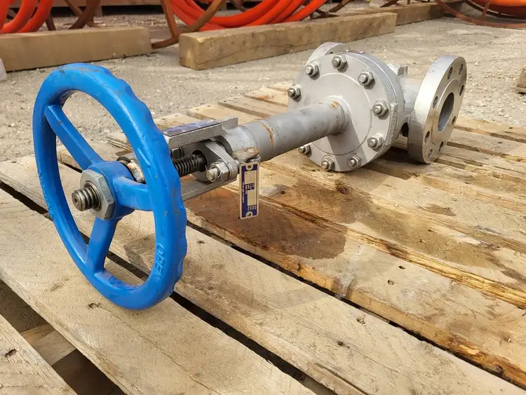 New | in-Stock VELAN F10-1064C-13MY Valves/Fittings British Columbia CA | Lenmark #257048