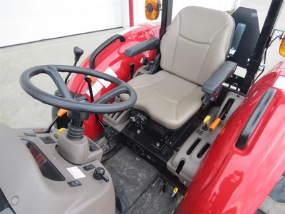 New | in-Stock 2026 CASE IH FARMALL 45C Sub-Compact & Compact Tractors Pennsylvania US | Zimmerman Farm Service #1410471