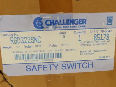 Challenger RGD322SNC Safety Disconnect Switch Fusible 60A 3 Pole 4 Wire 240V