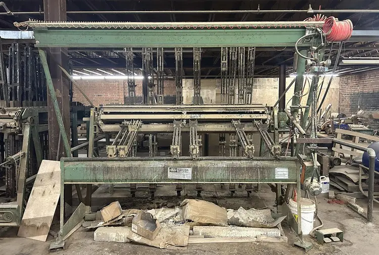 Used _UNKNOWN_ _UNKNOWN_ Woodworking Assembly Clamps North Carolina US | Pruitt Machinery #716321