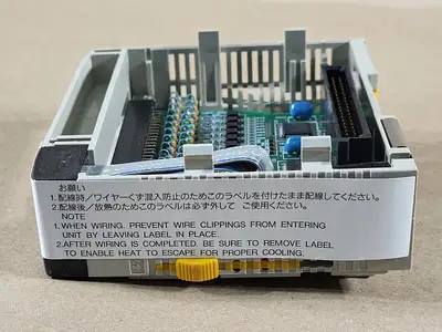 NEW OMRON CQM1-ID213