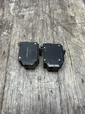 Used GENERAL ELECTRIC THQB2120 TXQB2125 Circuit Breakers South Carolina US | ESS Industrial Equipment Sales #1251367