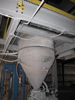 Bin, 50 CF, S/st, 4'6" X 7', Cone Bottom, #C740347