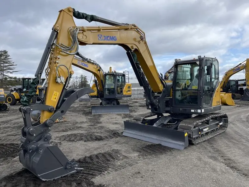 USED 2020 XCMG XE80U