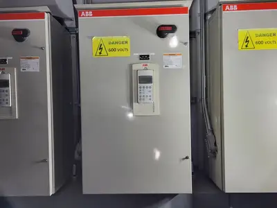 5 kV E-House Genset Control Room PDC w/ 9 x 1200 amp Breaker