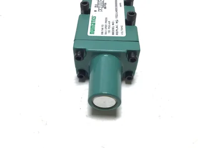 Numatics 152JJ400O000000 Air Pilot Valve 150 PSIG Air Max Operating Press