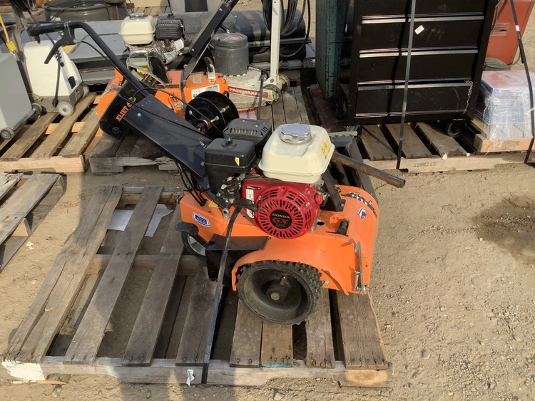 Used _UNKNOWN_ _UNKNOWN_ Trimmers (Landscaping) Michigan US | Miedema Asset Management Group #1413935