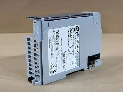 NEW ALLEN-BRADLEY 1769-OF2