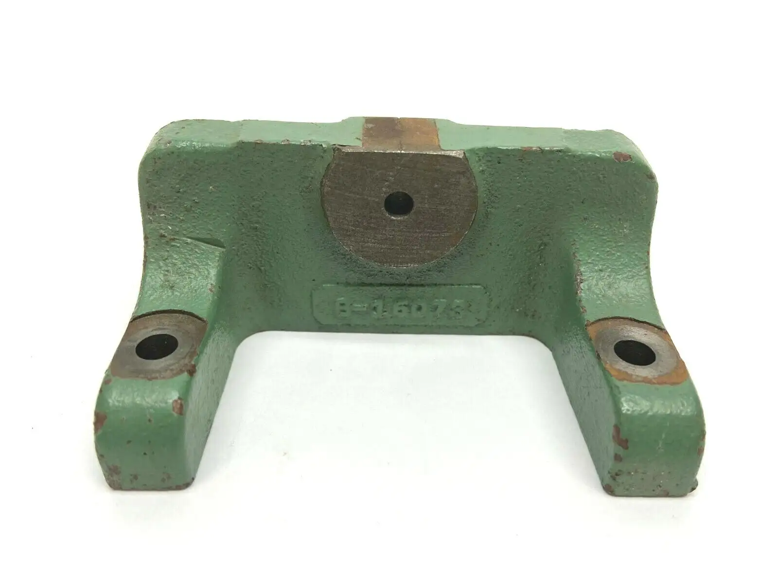 B-16073 | Green Vibratory Block Holder 2-1/2" ID M8 Metric Screw Holes - Used
