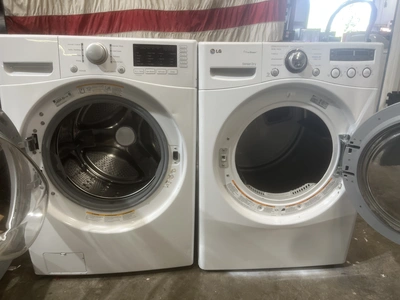 Used LG FRONT LOAD SET Washers Michigan US | Miedema Asset Management Group #1413850