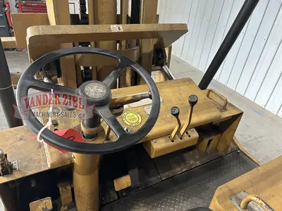 Used CATERPILLAR T250 Misc Forklifts Michigan US | Vander Ziel Machinery Sales #482638