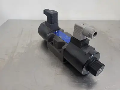 NEW YUKEN DSG-03-3C3-D24-N-50