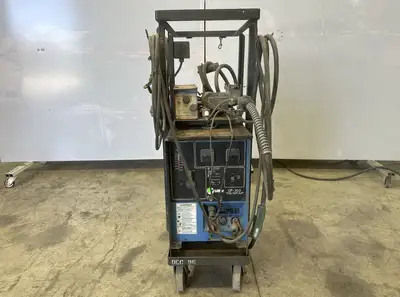 USED MILLER CP-300