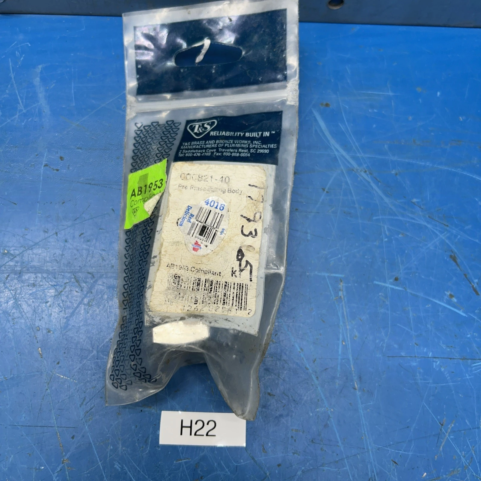 NEW T&S Brass 000821-40