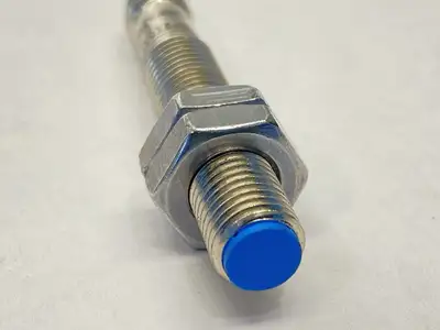 USED SICK PROXIMITY SENSOR M8 1040870
