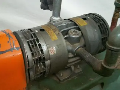 USED GAST VACPUMP