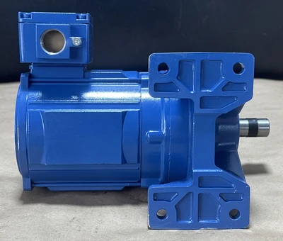 NEW Cyclo Drive CNHM01-6075-B-59