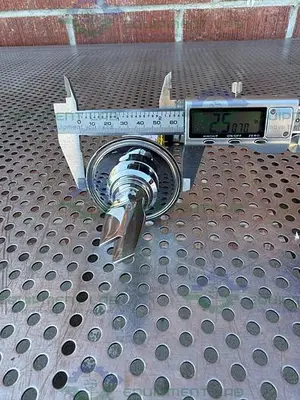 USED SOLARTRON MOBREY VT 17 VIBRATING LEVEL SWITCH W/ 2 1/2" SANITARY FITTING