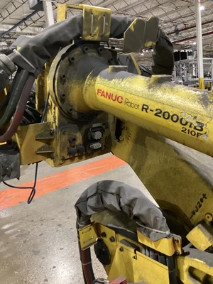 USED FANUC R-2000iB/210F
