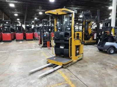 USED 2020 YALE OS030