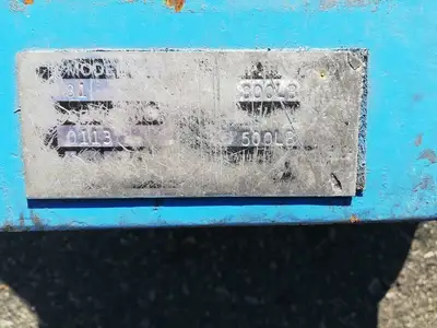 800 Lb. Capacity, Portable Drum Lifter & Palletizer