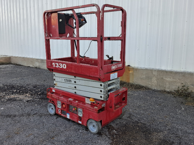 Used 2018 MEC 1330SE Scissor Lifters Texas US | Stack Equipment #1517570