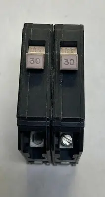 USED CUTLER-HAMMER CH230