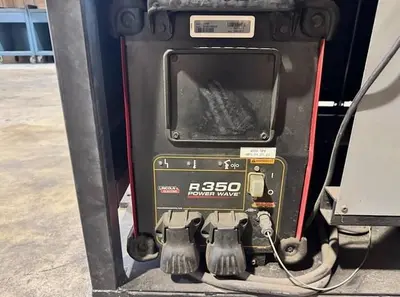 Used 2015 LINCOLN ELECTRIC AUTO-MATE 5 WITH FANUC ARC MATE 0IB ROBOTS AND R-30IB MATE CONTROL Robotic Welding Cells | Harbor Machinery Inc. #1283398