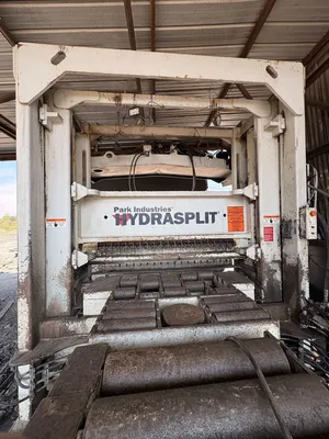 PARK INDUSTRIES HydraSplit 300 Ton Rock Splitters | STONE EQUIPMENT WAREHOUSE (1)
