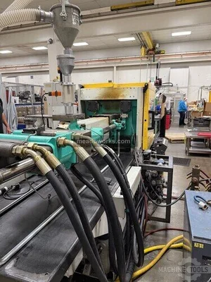 Used 2002 ARBURG ALLROUNDER 320 K5 700-250, Injection Molding Machines Illinois US | Meadoworks #1492236