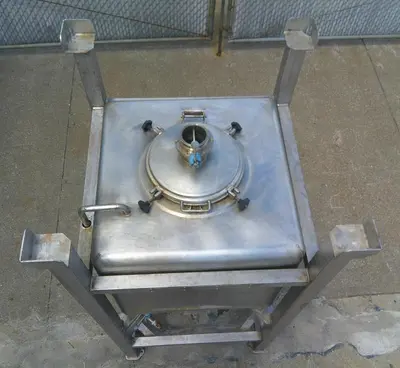 SPC9196  Tank 225 gallon Schafer Container Systems liquid tote, Stainless Steel