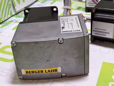 BERGER LAHR IFS62/2CAN-DS/---B54/O-001RPP41 SERVO MOTOR 3,5A