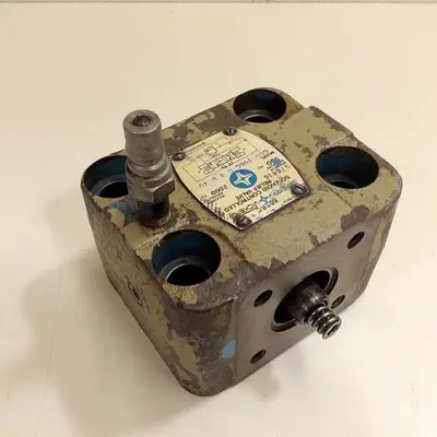 USED SPERRY VICKERS CG5106CCWB70