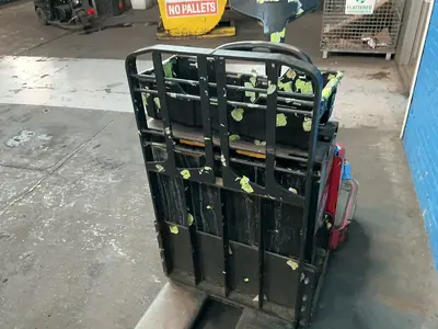 Used RAYMOND 8410 Pallet Jacks Ohio US | HGR 24 #1404908