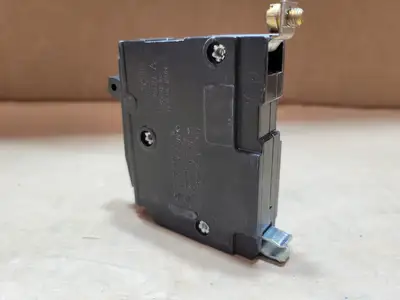 USED SQUARE D QOB115