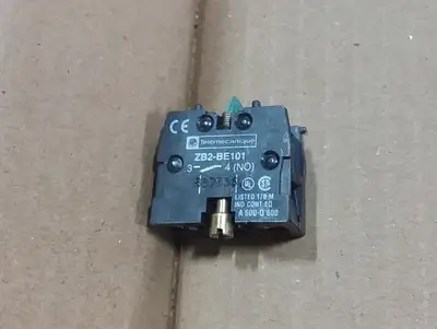USED TELEMECANIQUE ZB2BE101