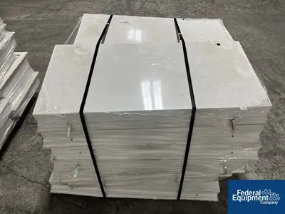N/A Skid of Floresent Light Units