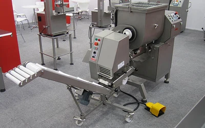 Mainca MG 95 Hybrid Meat Mixer Grinder