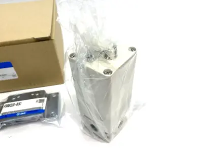 New | in-Stock SMC Electro-Pneumatic Regulator, Size 2000 Air Pressure Regulators Michigan US | Maverick Industrial Sales #1389754